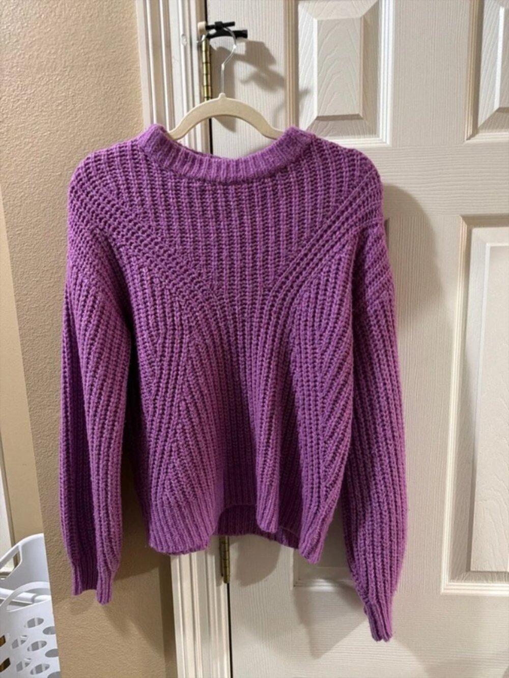 Women’s knit sweater